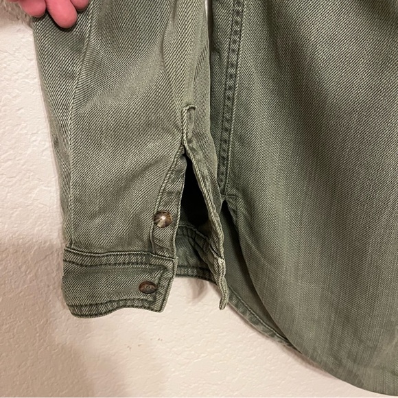 Anthropologie Olive Green and Bronze Sequin Button Down Shirt Size 8 - Picture 8 of 16